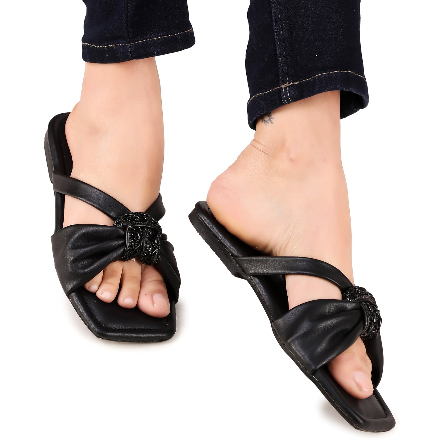 Black Bow Flats